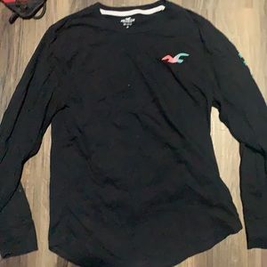 Black Holister shirt